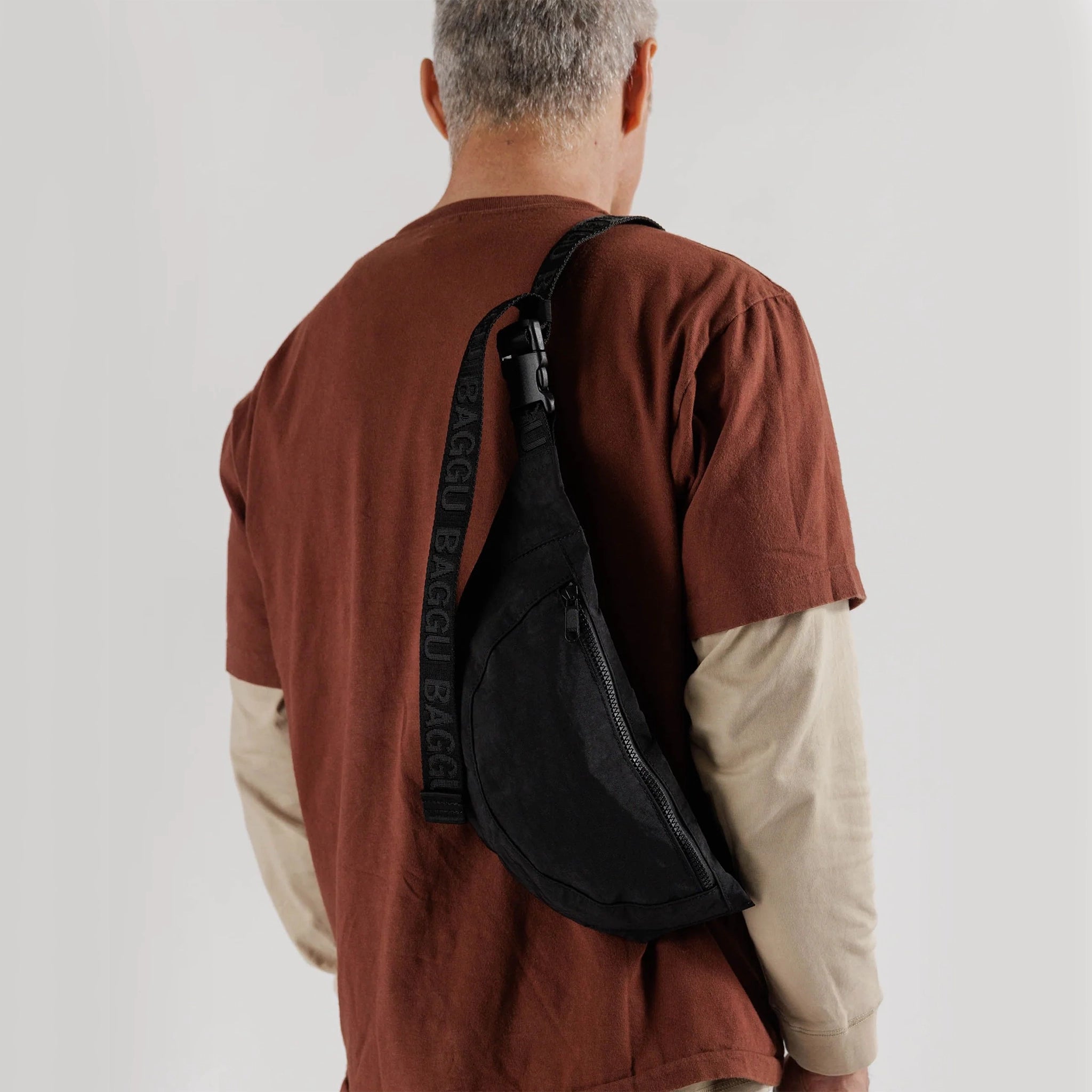 Camera Crossbody : Brown - Baggu