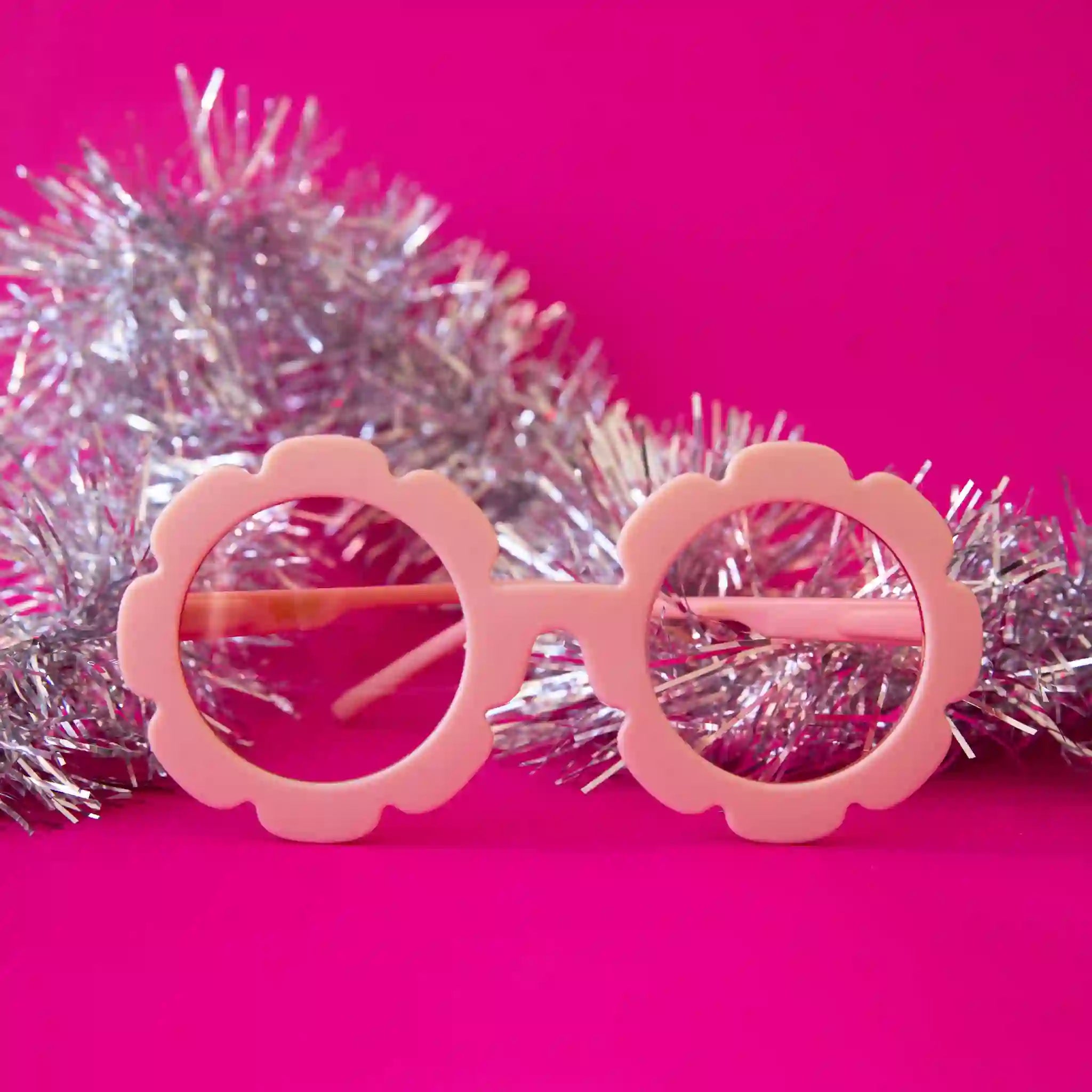 Amazon.com: Pro Acme Trendy Flower Sunglasses Cat Eye for Women Men Retro  Fun Chunky Y2K Sun Glasses Shades UV400 Protection（ Yellow/Grey ） :  Clothing, Shoes & Jewelry