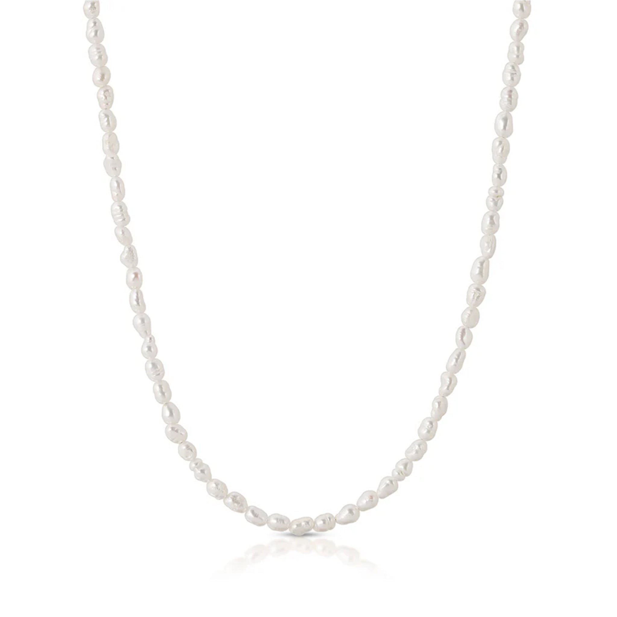 A small beaded pearl necklace. 